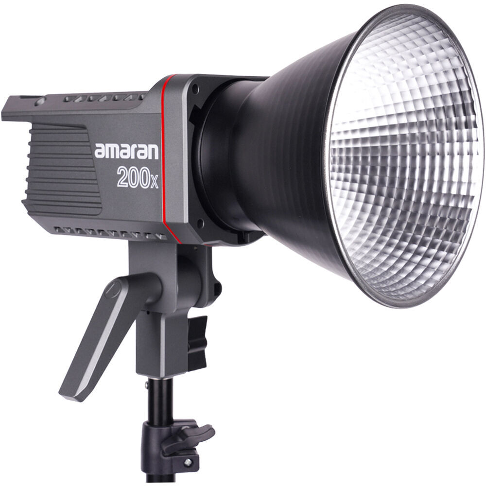 Najem reflektorjev Amaran 200x Bi-Color LED Light